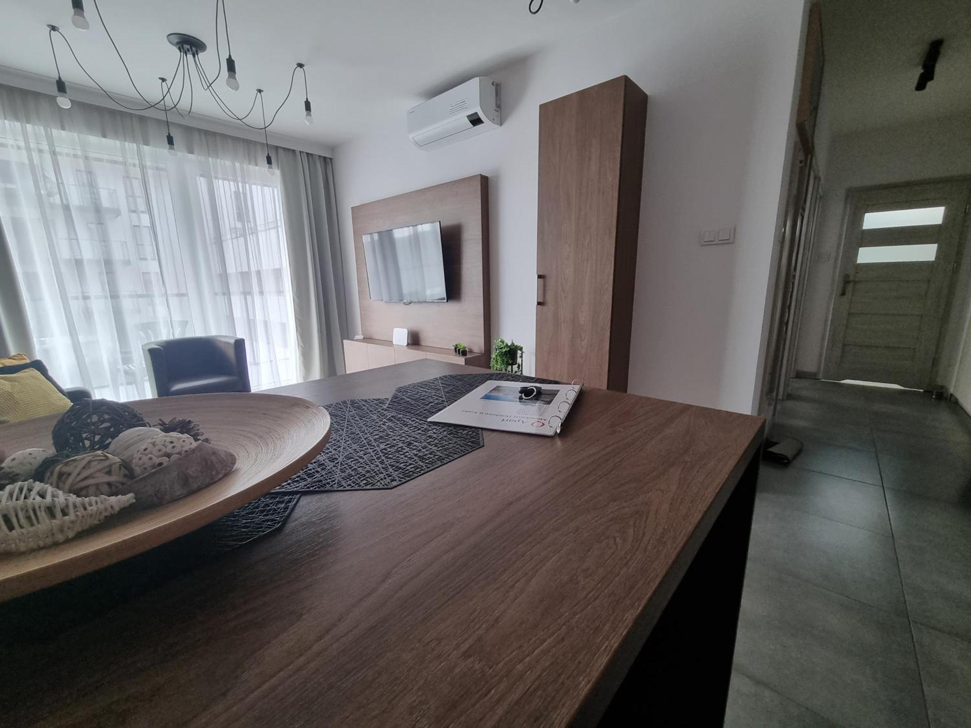 Q Apart Gold-Trzy Pokoje, Manufaktura, Klimatyzacja I Garaz Gratis, Tv Max, Fv, Gwarancja Zadowolenia Łódź Exterior foto