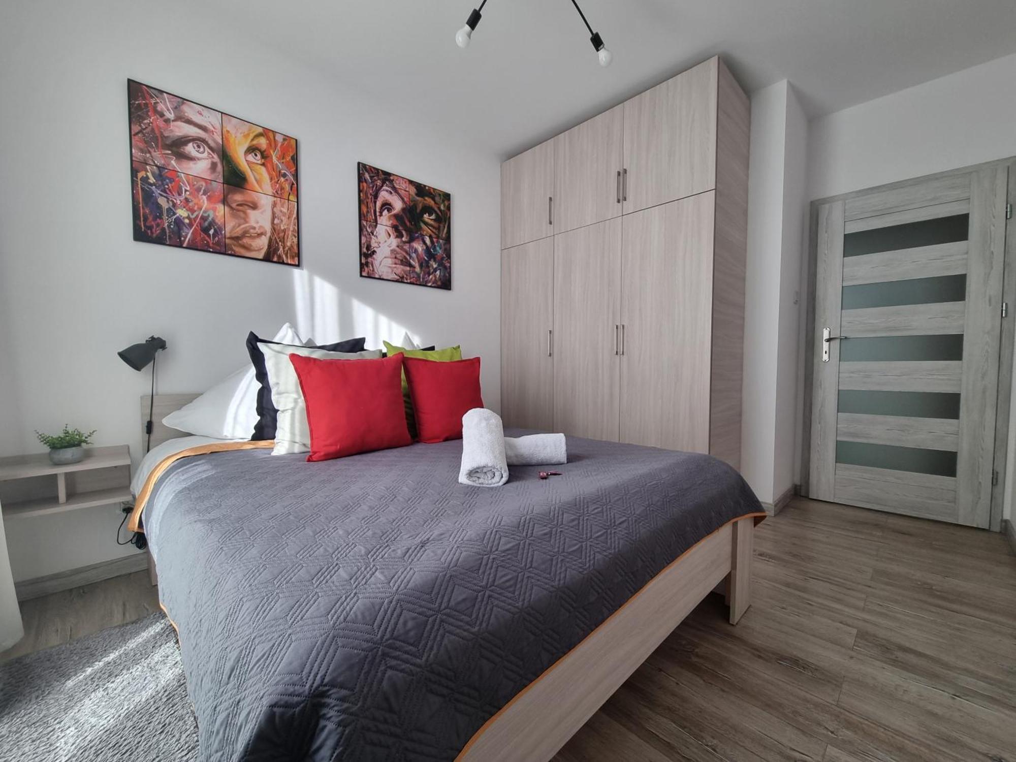Q Apart Gold-Trzy Pokoje, Manufaktura, Klimatyzacja I Garaz Gratis, Tv Max, Fv, Gwarancja Zadowolenia Łódź Exterior foto
